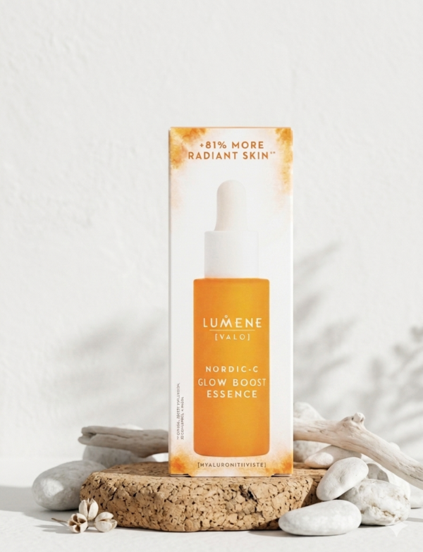 LUMENE Glow Boost Essence Vitamin C  30 ml